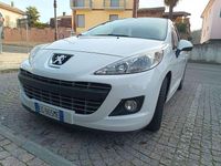 Usata Peugeot 207 90 CV (66 kW) 2011 Berlina