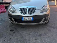 Usata Lancia Musa 2007 Giallo Monovolume