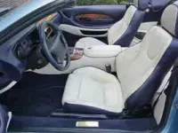 Usata Aston Martin DB7 426 CV (313 kW) 2000 Blu Station wagon