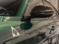 Usata Alfa Romeo Giulia 540 CV (397 kW) 2021 Verde montreal Berlina