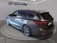 Usata Ford Focus ST-Line 125 CV (91 kW) 2023 Magnetic grey (metallizzato) Station wagon