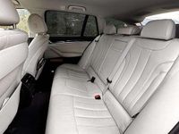 Usata BMW 520 Luxury Line 190 CV (139 kW) 2019 Grigio Station wagon