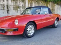 Usata Alfa Romeo GT Junior 104 CV (76 kW) 1975 Rosso Cabrio