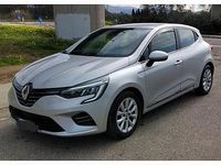 Usata Renault Clio V 86 CV (63 kW) 2022 Grigio Utilitaria