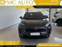 Nuova Toyota Yaris Cross 92 CV (67 kW) 2026 Grigio SUV