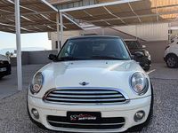 Usata Mini Cooper D 110 CV (80 kW) 2009 Beige Utilitaria