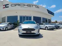 Usata Ford Fiesta Titanium 86 CV (63 kW) 2018 Grigio Utilitaria