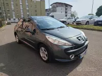 Usata Peugeot 207 95 CV (69 kW) 2008 Verde Berlina