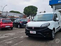 Usata Fiat Doblò 105 CV (77 kW) 2016 Bianco Monovolume