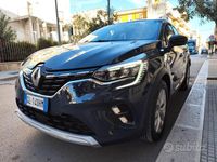 Usata Renault Captur Intens 101 CV (74 kW) 2022 Blu SUV