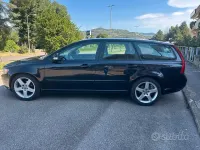 Usata Volvo V50 R-Design 115 CV (84 kW) 2010 Nero Station wagon