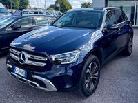 Usata Mercedes GLC300e 194 CV (142 kW) 2021 Blu/azzurro SUV