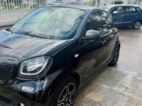Usata Smart ForFour Passion 108 CV (79 kW) 2018 Nero Utilitaria