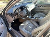 Usata Mercedes E220 Avantgarde 150 CV (110 kW) 2005 Berlina