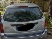 Usata Ford Focus Zetec 101 CV (74 kW) 2004 Blu/azzurro Berlina