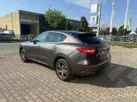 Usata Maserati Levante 250 CV (183 kW) 2016 Grigio SUV