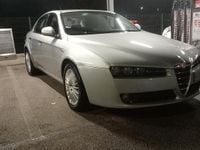 Begagnad Alfa Romeo 159 150 HK (110 kW) 2009 Grå Sedan