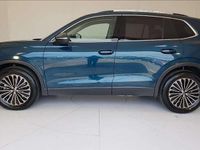 Usata VW Tiguan Elegance 150 CV (110 kW) 2025 Verde metallizzato SUV