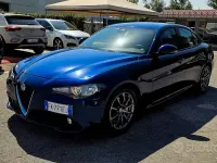 Usata Alfa Romeo Giulia 150 CV (110 kW) 2017 Bluazzurro Berlina