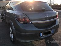 usata Opel Astra GTC 3ª serie