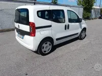 Usata Fiat Qubo Lounge 70 CV (51 kW) 2017 Bianco Monovolume