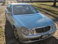 Usata Mercedes E200 Avantgarde 163 CV (119 kW) 2006 Grigio Berlina