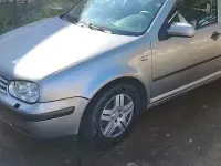 Usata VW Golf IV 101 CV (74 kW) 2005 Berlina