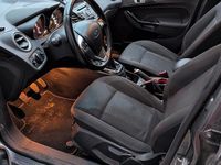 Usata Ford Fiesta Titanium 82 CV (60 kW) 2016 Grigio Berlina