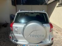 Usata Toyota RAV4 177 CV (130 kW) 2006 Grigio SUV