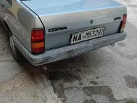 Usata Opel Corsa 45 CV (33 kW) 1985 Verde Berlina