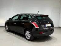 Usata Lancia Delta 120 CV (88 kW) 2013 Nero Utilitaria