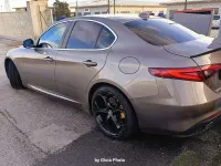 Usata Alfa Romeo Giulia 180 CV (132 kW) 2018 Grigio Berlina