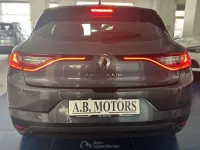 Usata Renault Mégane IV Business 116 CV (85 kW) 2019 Grigio Berlina
