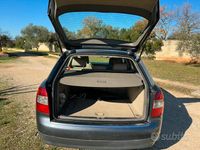 Usata Audi A4 130 CV (95 kW) 2002 Grigio Station wagon