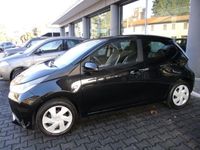 usata Toyota Aygo 1.0 69cv 5p x-play Ok neoPatentati T