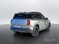 Usata Mini Countryman 156 CV (114 kW) 2024 Grigio SUV