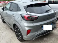 Usata Ford Puma Titanium 125 CV (91 kW) 2020 Grigio SUV