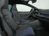 Usata VW Golf VIII GTE 150 CV (110 kW) 2020 Argento Utilitaria
