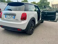 Usata Mini Cooper SE 75 kW (102 CV) 2020 Grigio Utilitaria