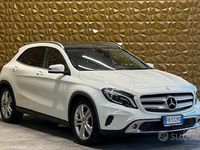 Usata Mercedes GLA180 108 CV (79 kW) 2015 Bianco SUV