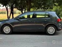 Usata VW Golf VII 90 CV (66 kW) 2017 Grigio Berlina