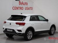 Usata VW T-Roc Style 110 CV (80 kW) 2022 Bianco SUV