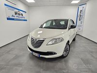 Usata Lancia Ypsilon Platinum 69 CV (50 kW) 2013 Bianco Utilitaria