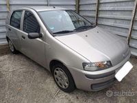 Usata Fiat Punto 60 CV (44 kW) 2001 Utilitaria