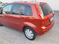 Usata Ford Fiesta 2007 Rosso Utilitaria