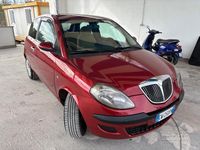 Usata Lancia Ypsilon 69 CV (50 kW) 2005 Rosso Utilitaria