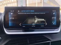 Usata Peugeot 2008 Allure 101 CV (74 kW) 2022 Grigio SUV