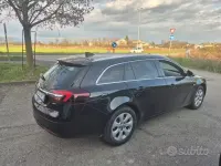 Usata Opel Insignia Cosmo 170 CV (125 kW) 2017 Nero Station wagon