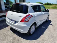 Usata Suzuki Swift GL 75 CV (55 kW) 2011 Bianco Utilitaria