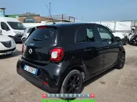 Usata Smart ForFour Passion 71 CV (52 kW) 2017 Nero Utilitaria